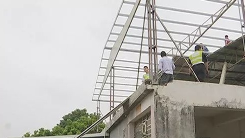 拆！拆！拆！蕉岭依法拆除金城工业园内一处违章建筑