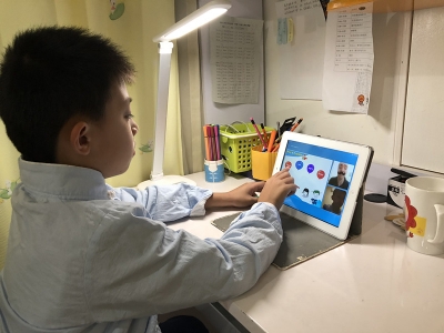 今天你家娃“打卡”了吗？互联网时代这个行业“火”了