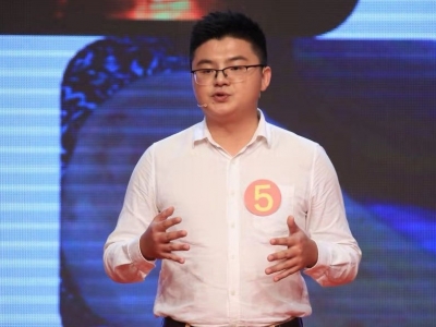 好记者讲好故事丨李毅明：环卫天使：青春在平凡的岗位上闪光