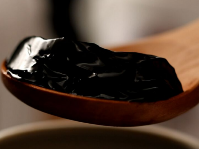 “老中医”销售神秘膏方获利百万，其中竟添加罂粟壳粉