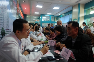 健康生活从“心”开始！梅江区举行“心梗救治日”义诊活动