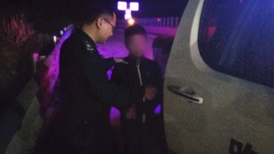 咋回事？10来岁少年、87岁老人，先后上了这条高速...