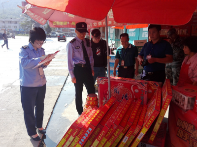 收缴烟花爆竹超过1000箱！梅县开展“打非治违”专项行动