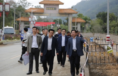 朱汉东到茶阳镇调研：共建美好家园，改变落后面貌