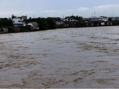 热带低压登陆，菲律宾强降雨已致68人死亡18人失踪