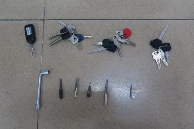 “相中”摩托就偷走！男子刑释半年又作案，被梅江警方拘了