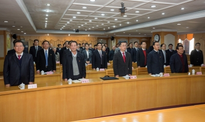 市委、市政府全体领导同志集中收看收听广东省庆祝改革开放40周年大会