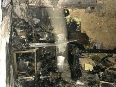 丰顺汤坑一民房今早突发火灾，消防员10分钟救出3名被困者