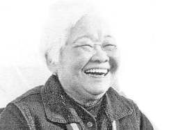 人物丨李慧君：年轻时打游击 离休后做公益