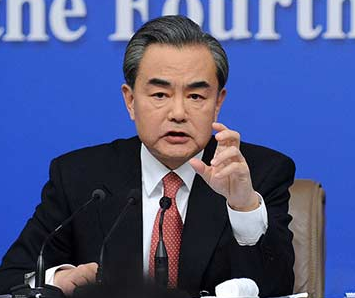 2018年中国外交，王毅用这6个词概括…