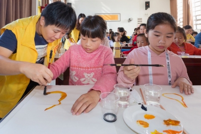 梅州农村逾4万留守儿童，谁来“输送”他们爱与暖？