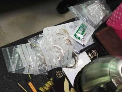 一大堆卡地亚、香奈儿被查！花好几万买的"大牌"首饰可能产自深圳这里