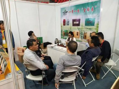 五华组织企业参展第七届番禺茶博会