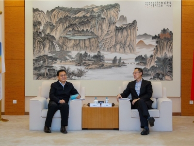 张爱军率队赴京开展商务考察：发展“互联网+”推动经济高质量发展