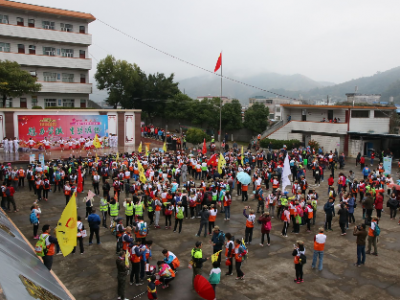 魅力黄陂 生态崛起！兴宁百里徒步活动鸣笛开走