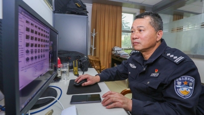 “新时代南粤民警之星”候选人何志林：用光影记录警察故事