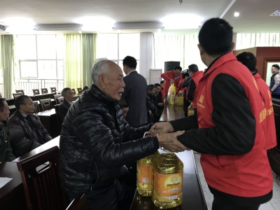 寒冬有温暖！梅县区联合开展春节慰问复退军人活动
