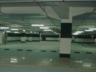 热议丨梅县一小区“奇葩”规定，没买车位不得进小区！你怎么看