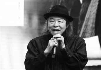 台湾知名作家林清玄过世 终年65岁