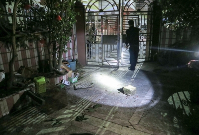 胆太肥！醉酒毁物还殴打警察，兴宁一男子被行拘