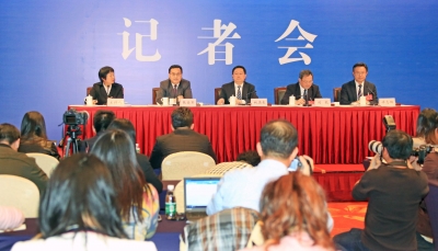 谈思路、讲举措！张爱军出席省人大会议记者会时这样说