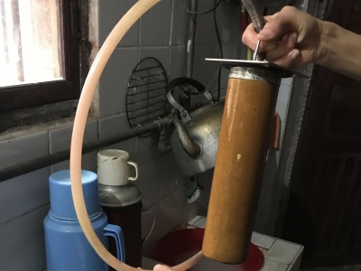 “你家水大不大？”这是梅县区渡江津村道住户们的问候语！咋回事？