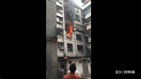 浓烟滚滚！今晨大埔一民房三楼突发火灾，楼上跟着“遭殃”...