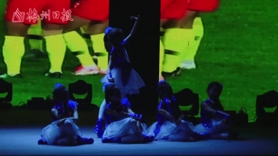 网络春晚丨《巾帼英雄》