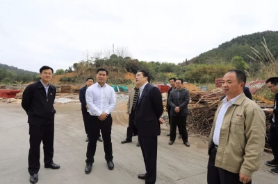 钟光灵率队开展新春暖企行动：全力服务企业做强做大