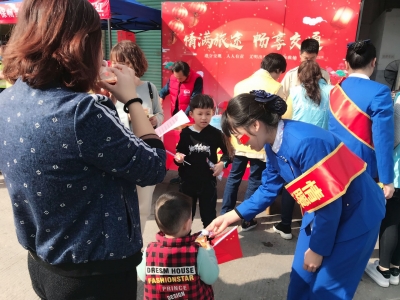 返乡旅客心里暖！瞧瞧活跃在汕梅高速各大服务区的这些身影…