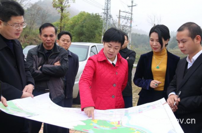 钟秀堂率队到长沙镇调研工作