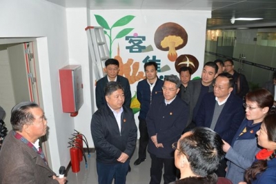 五华县领导开展暖企服务行动：整合资源 提供更多便利和服务