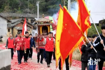 梅县“公王”出巡送福啦！走进小桑村感受客家人的“年味”