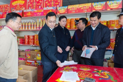 张爱军：全力保障春节市场供应和生产安全