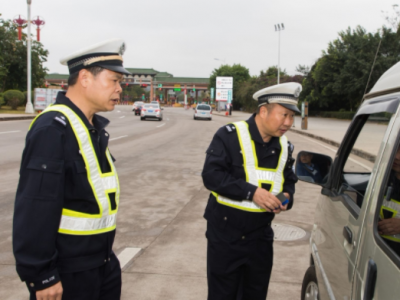 宁惠军：切实做好春运返程期间保安全、保畅通、保稳定各项工作