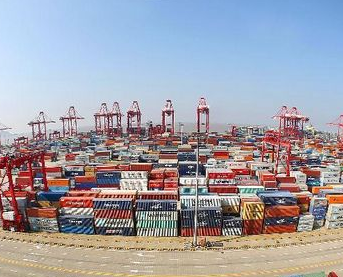 1月份我国货物贸易进出口总值2.73万亿元，同比增长8.7%