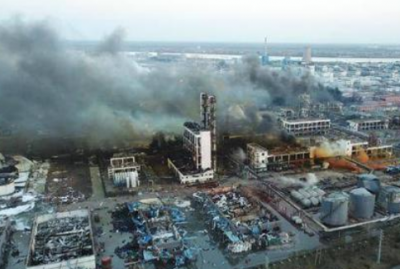 国家卫健委已调派三批医疗专家组驰援江苏响水化工厂爆炸事故救治