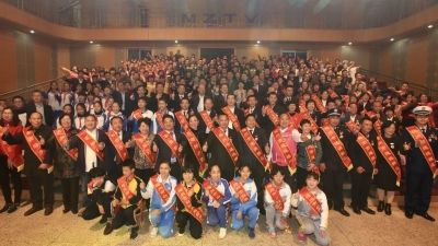 暖！“德耀客都•感动梅州”分享晚会举行