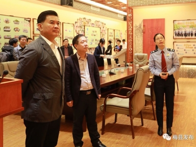 钟光灵温助民率队调研财税工作：保障经济社会高质量发展