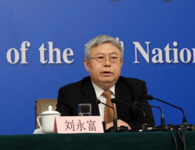 7日上午国务院扶贫办主任刘永富将出席记者会，就脱贫等答问