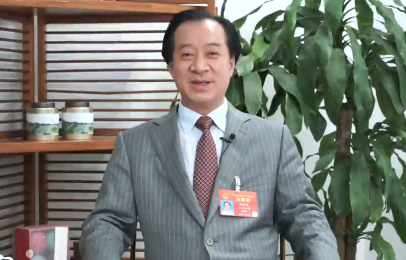 全国两会梅州声音丨邓振龙代表接受人民网专访，畅谈发展特色农业实现乡村振兴