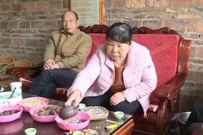 五华这个外来好媳妇为何深得人心？六年用爱撑起一片天！