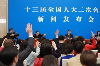 信息量很大！这些热点问题，全国人大首场发布会回应了