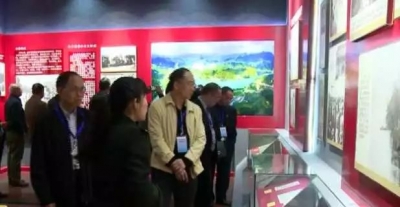 省政府参事室调研组一行到大埔调研红色教育基地