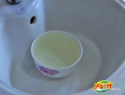 怎么破？兴宁这里的水又黄又浊，水压还很小...