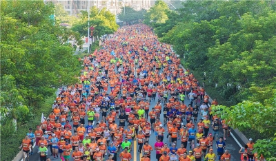 喜讯！2018梅州马拉松荣获铜牌赛事和红色文化特色赛事双奖项