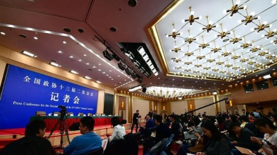 直播丨政协委员谈优化营商环境、促进民营经济高质量发展