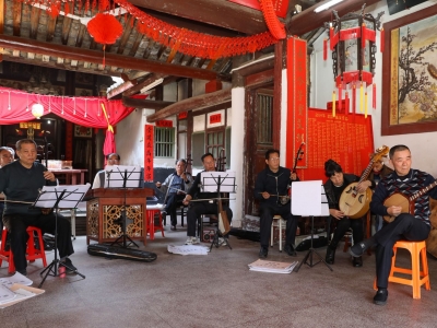 吹拉弹唱齐上阵，梅江区金山街道百年祖堂奏响乡风文明“最强音”