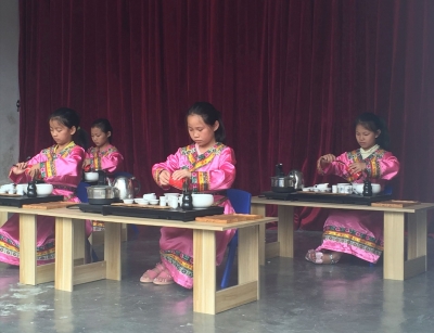 在我们大梅州，有个畲族！而这所小学，在传承和发扬畲族文化...