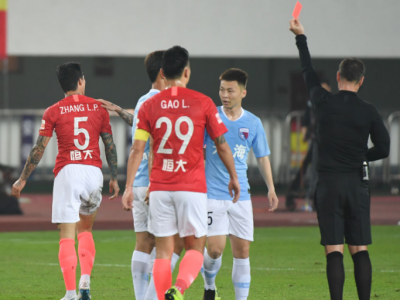 从严！中超新赛季首轮屡现“红色警告”